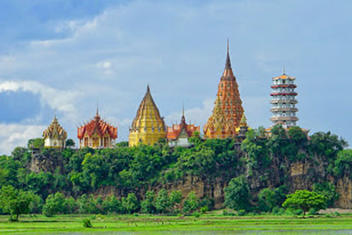 Wat Tham Sua